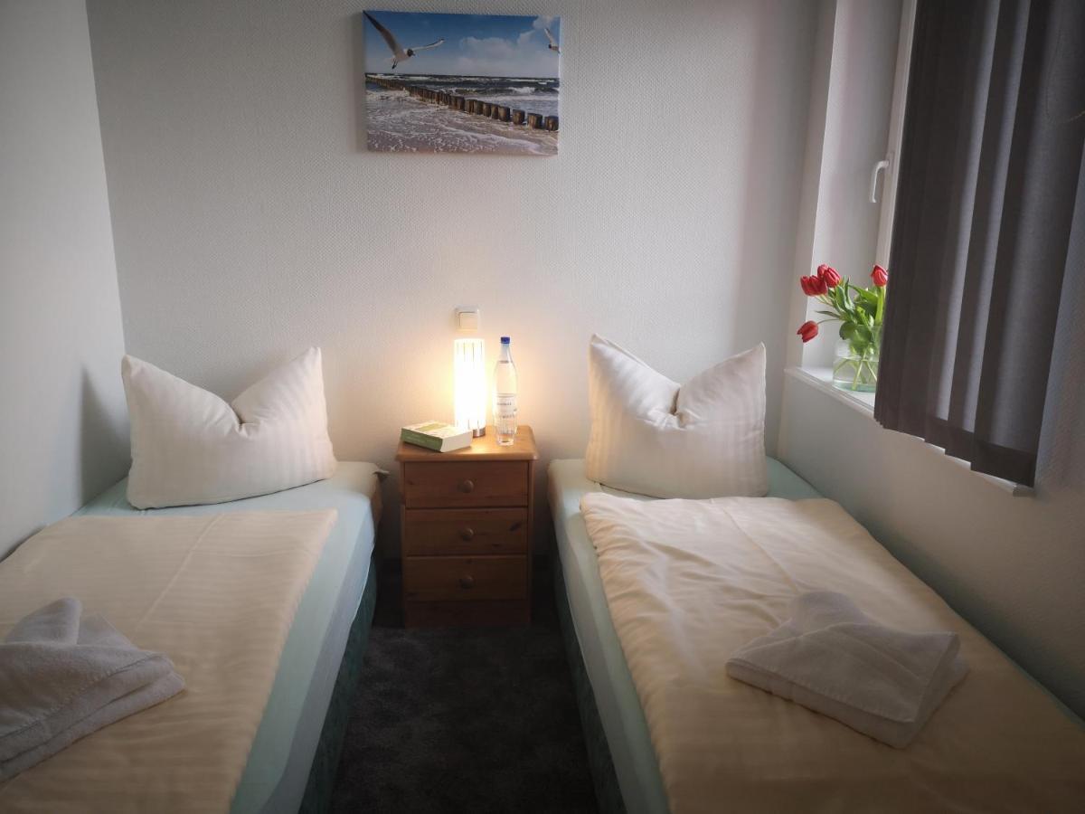 Schlechters Feriendomizil Apartman Zinnowitz Kültér fotó
